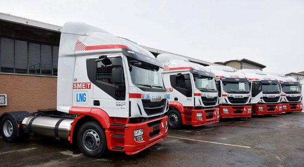 Магистральные тягачи Iveco Stralis LNG